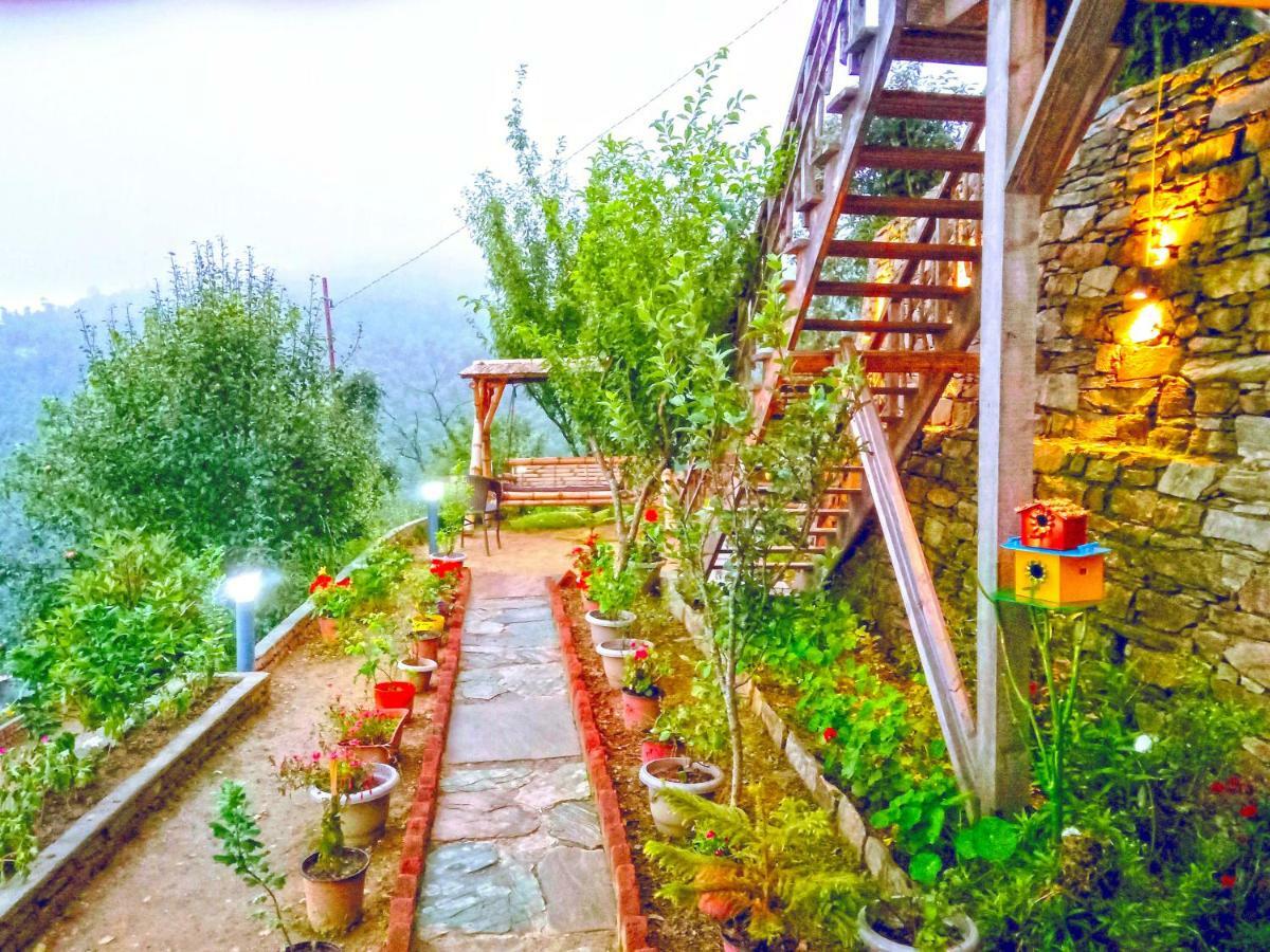 Treehouse Resort Mukteswar Kültér fotó